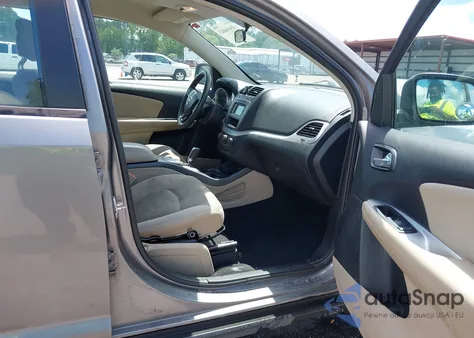 2012 Dodge Journey Se/Avp z USA, uszkodzony, nr VIN 3C4PDCAB4CT273311